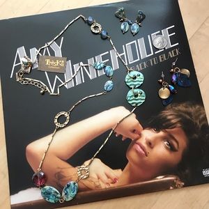 NWT | treska | *set* of belt/necklace & 2 earrings